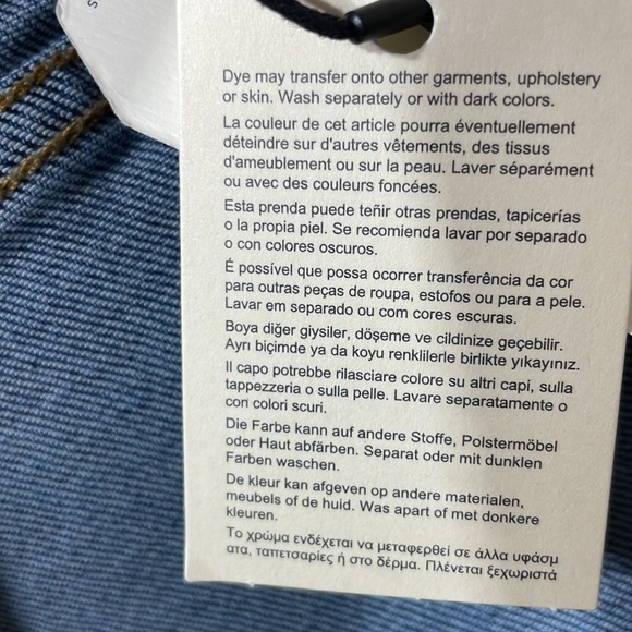 Levi’s Ex-Boyfriend Trucker Denim Jacket - Picture 17 of 17